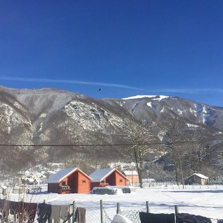 Bungalows-Oaza Vusanje Экстерьер фото