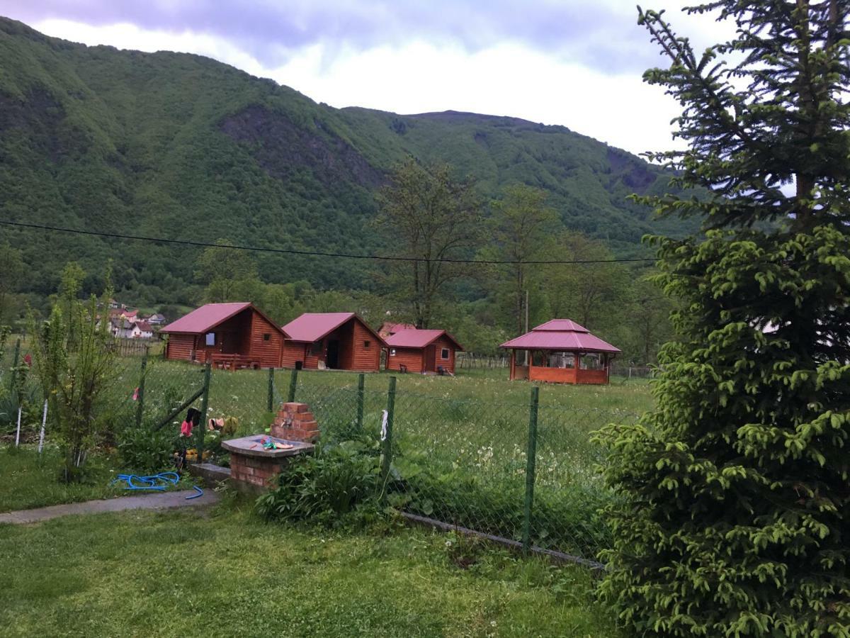 Bungalows-Oaza Vusanje Экстерьер фото