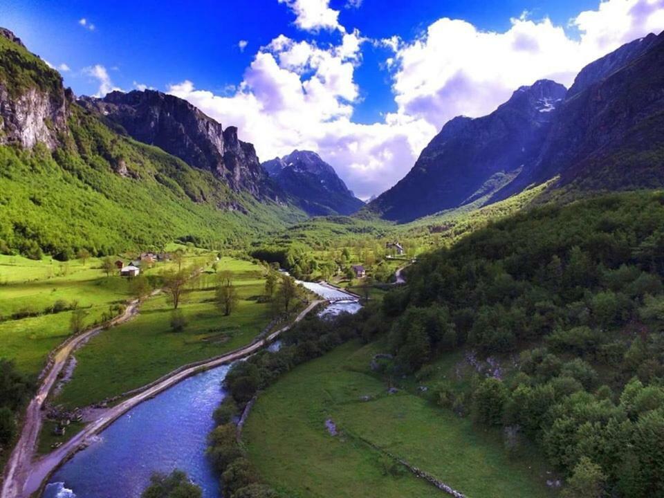 Bungalows-Oaza Vusanje Экстерьер фото